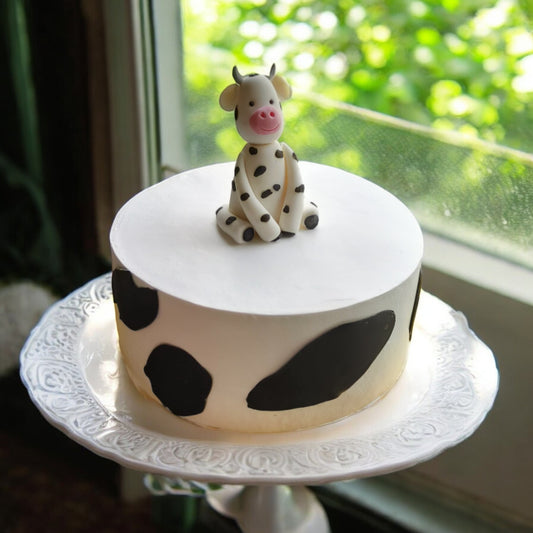 ZOROY Moo Cow Theme Cake